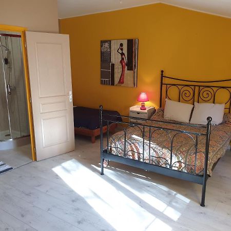 Chambre D'Hote De L'Elevage Du Lattay Les Hauts-d'Anjou エクステリア 写真