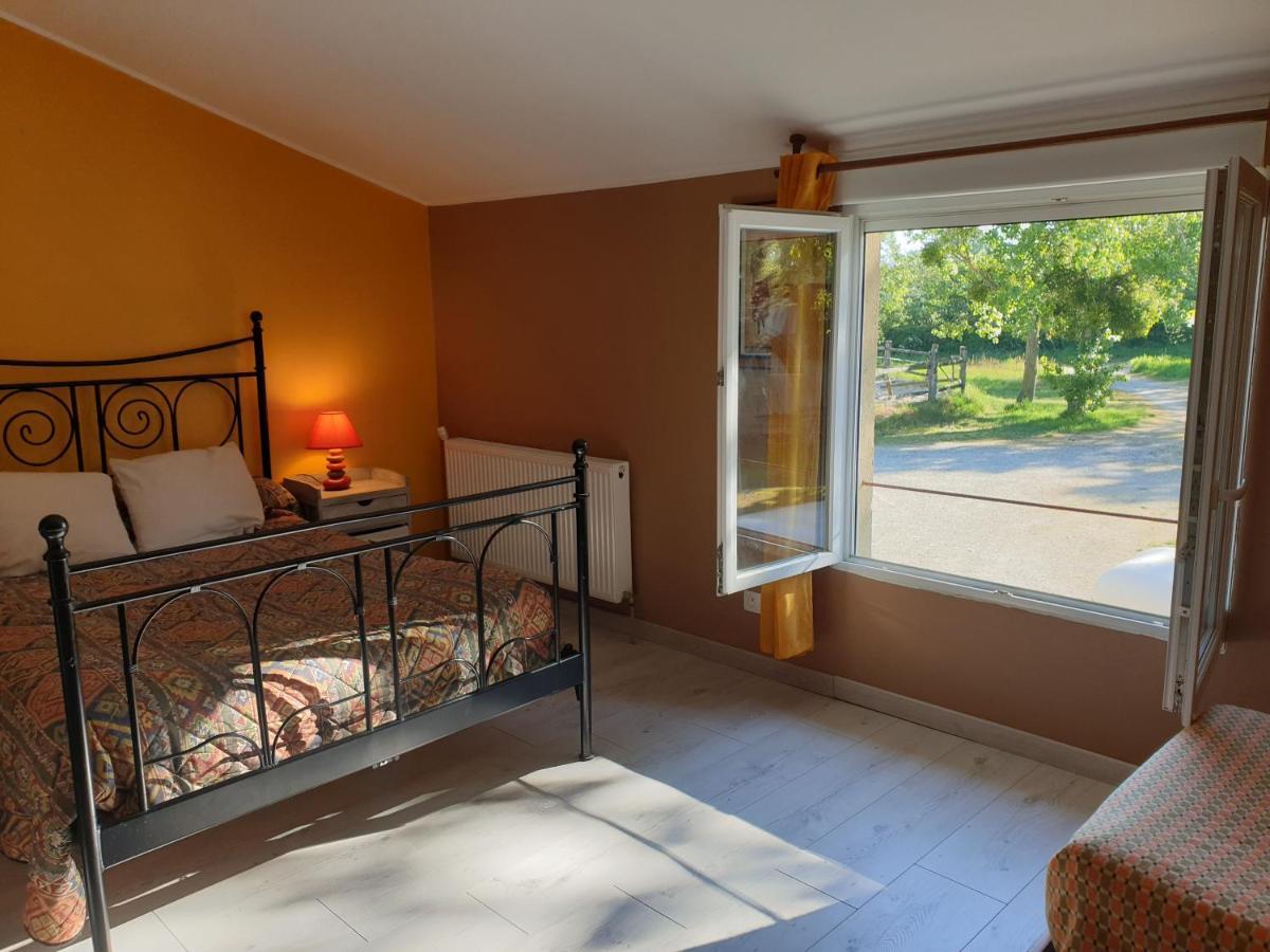 Chambre D'Hote De L'Elevage Du Lattay Les Hauts-d'Anjou エクステリア 写真